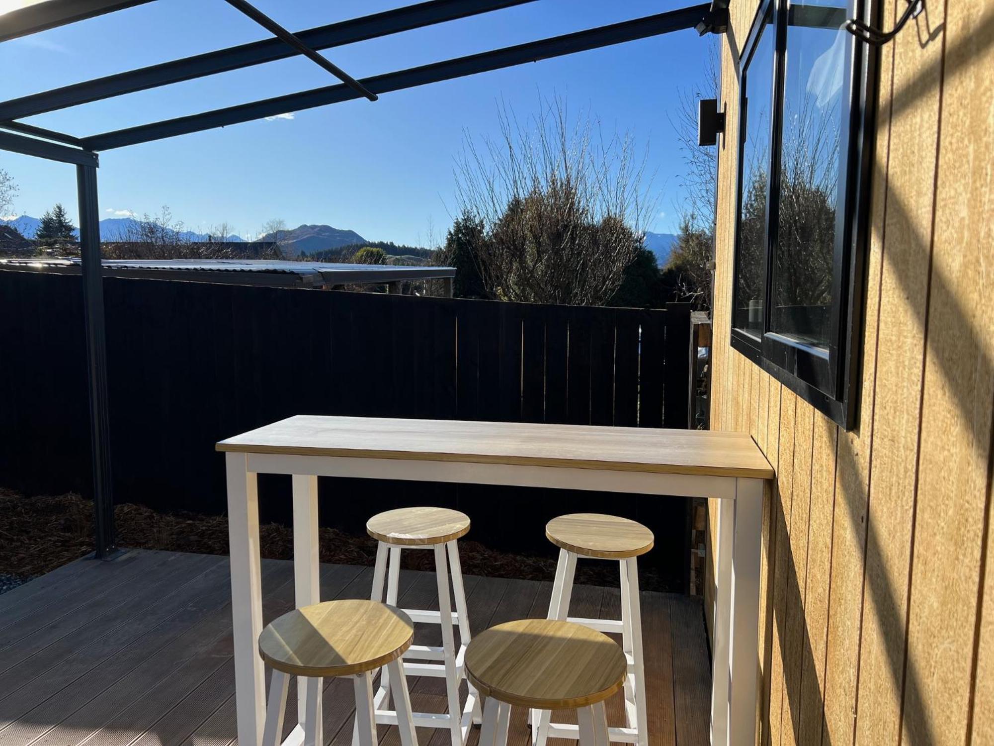 Mountain Cabin - Central, Cosy And Cute With Views Wanaka Zewnętrze zdjęcie
